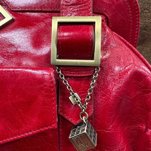 👜 Helen Welsh Red Leather Tote Shoulder Bag - Picture 7 of 12